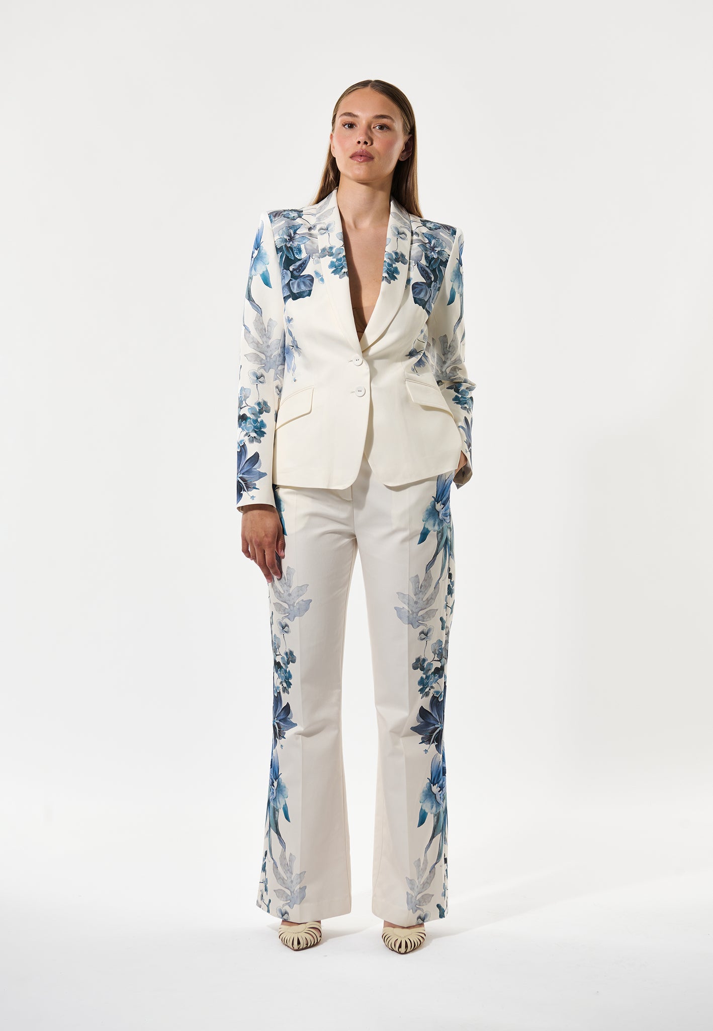 RihannaDea Flared Pants, Belladonna Midnight