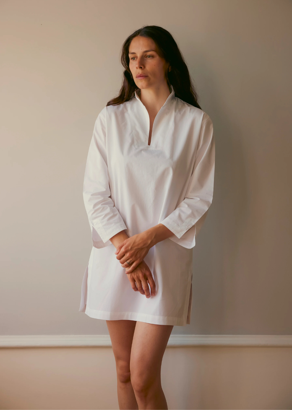 Anna Natskjorte - Satinvævet, Hvid Stribe