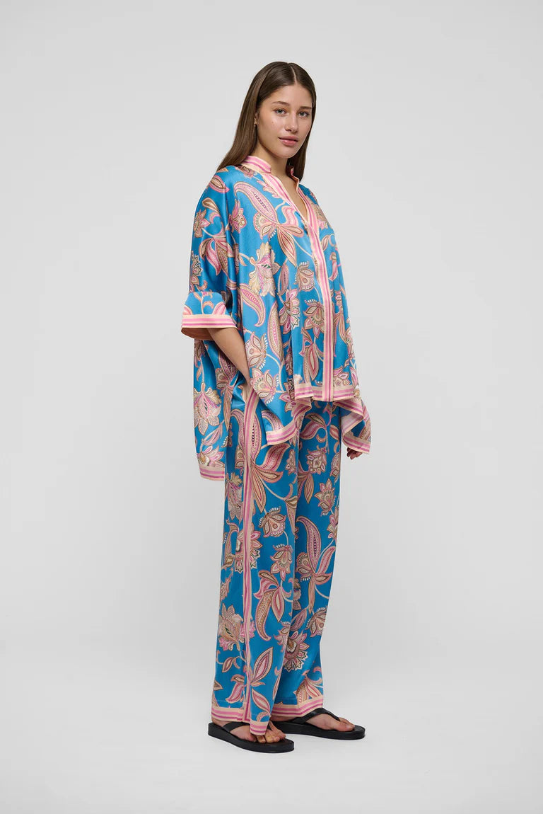 MandyDea Blouse, Grand Paisley Ocean