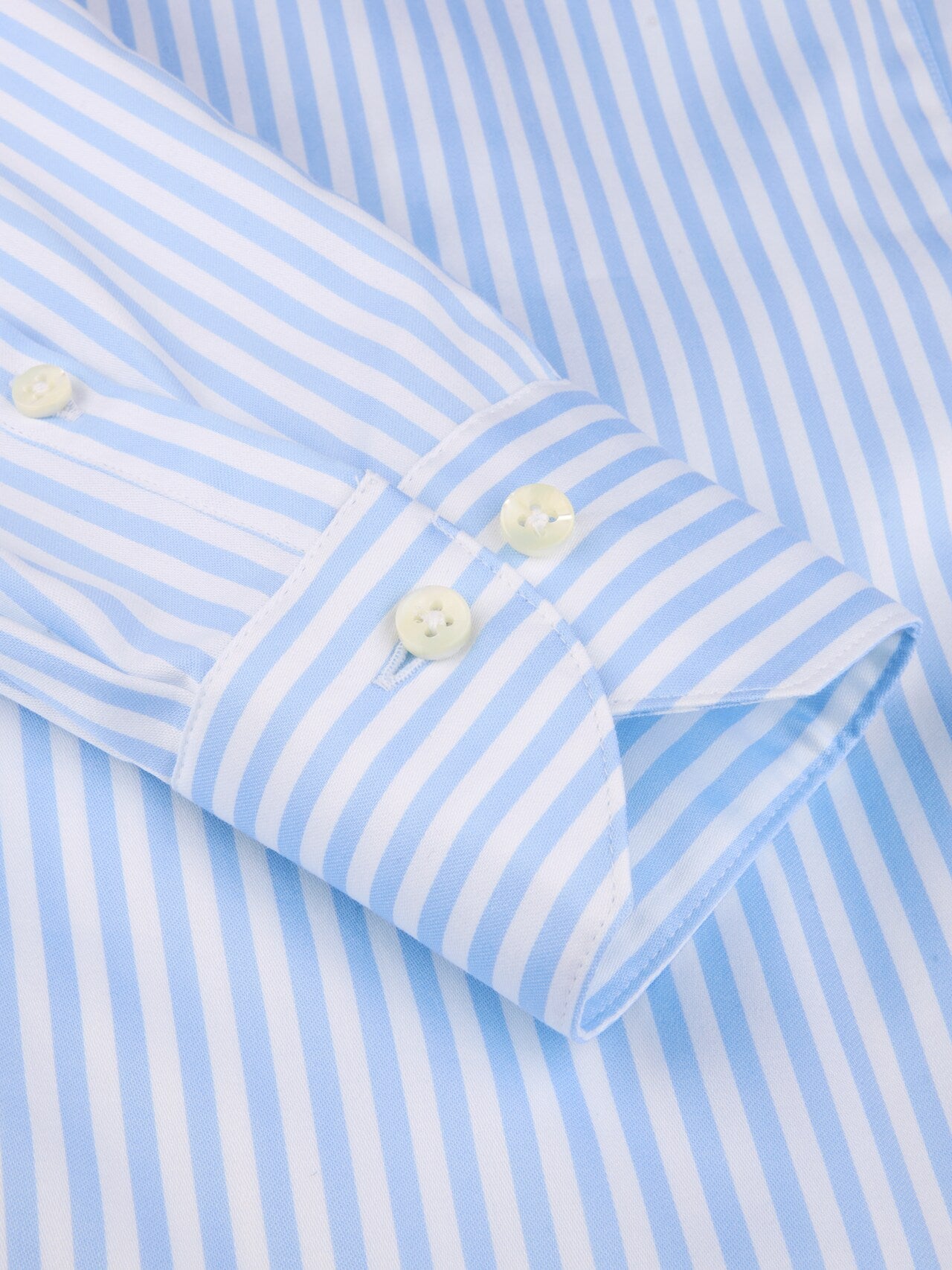 Dilba Ljusblå Rosettblus