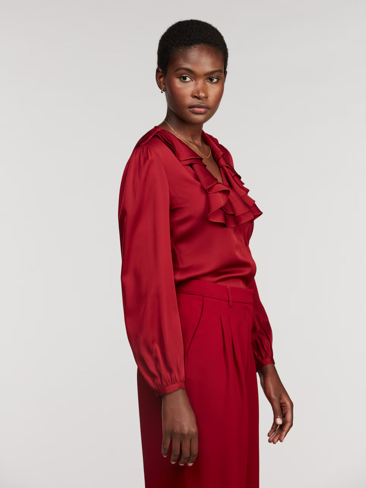 Mona Silk Blus med krusiduller, Bordeaux