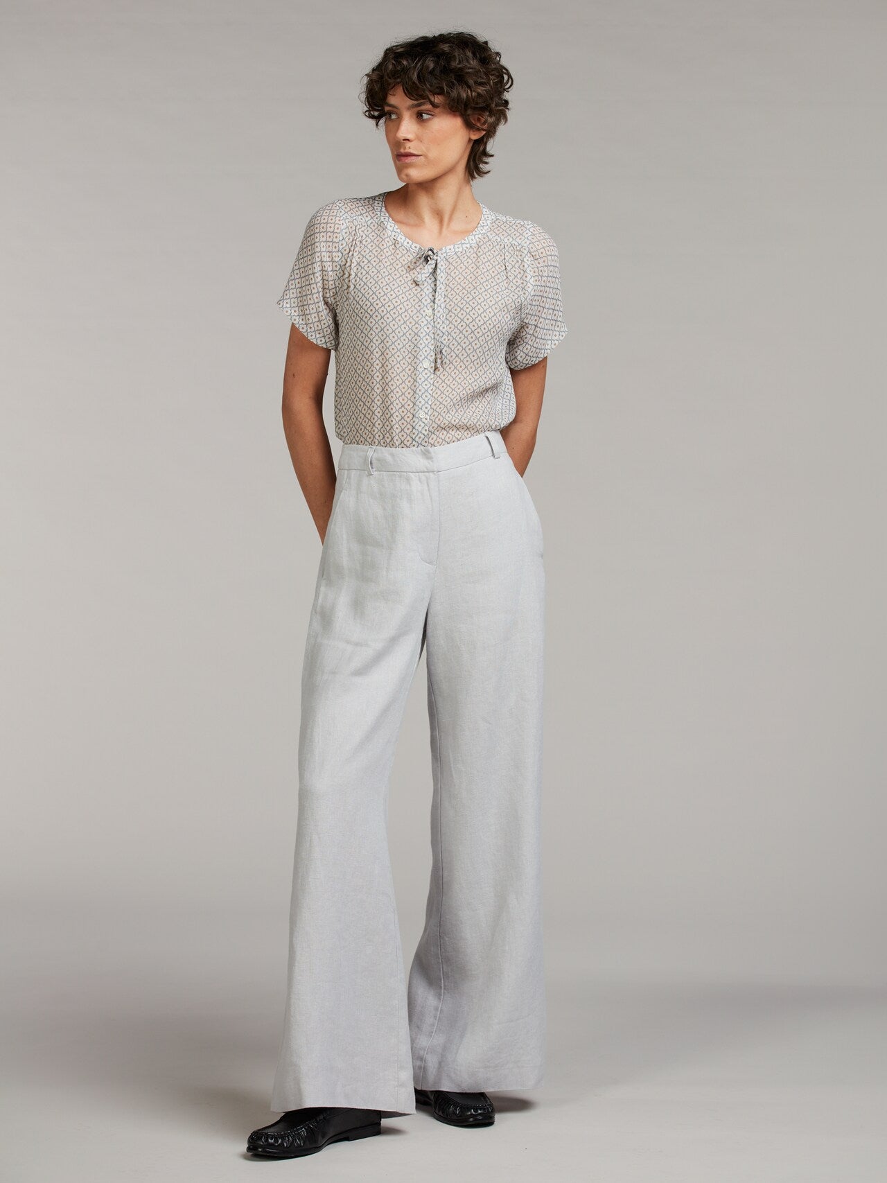Louise Linen Pants, Light Grey
