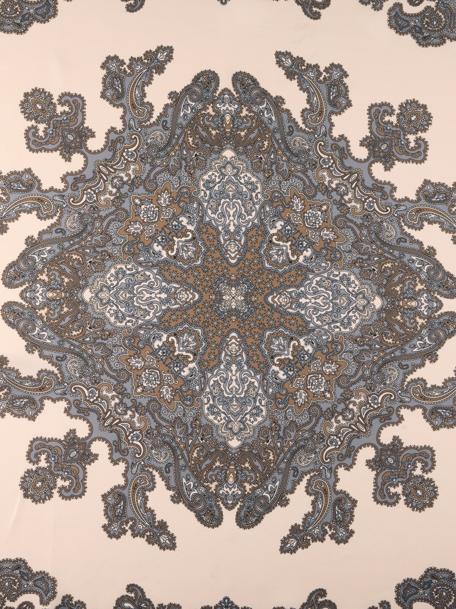 Sidenscarf i paisleymönster, svart offwhite