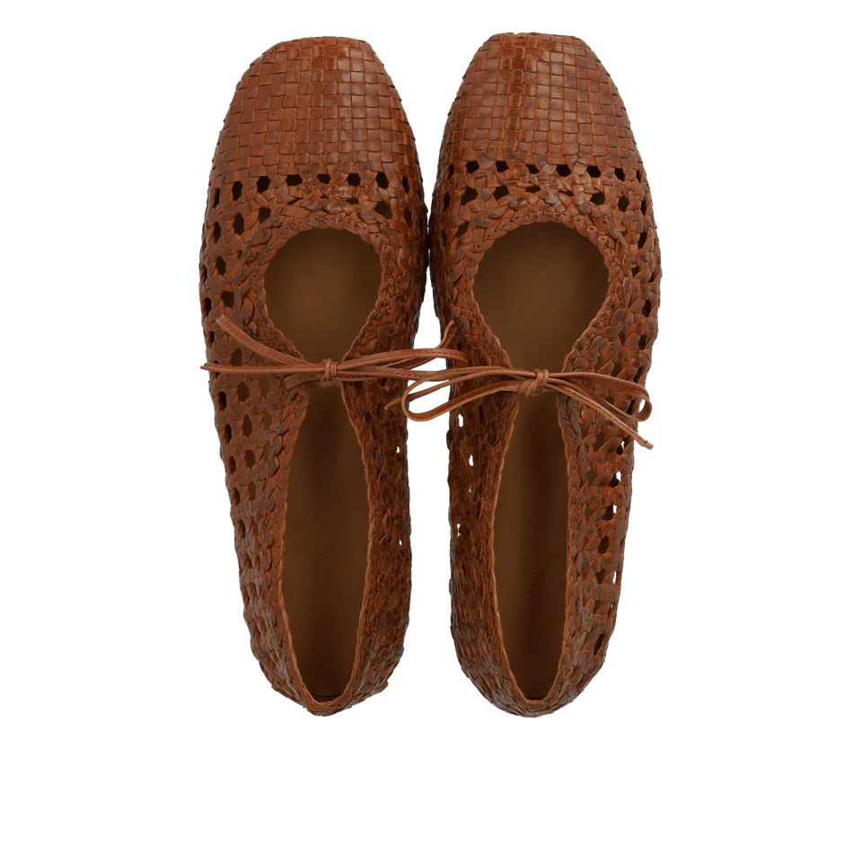 Mjuk handflätad ballerina med rosettdetalj, Brun