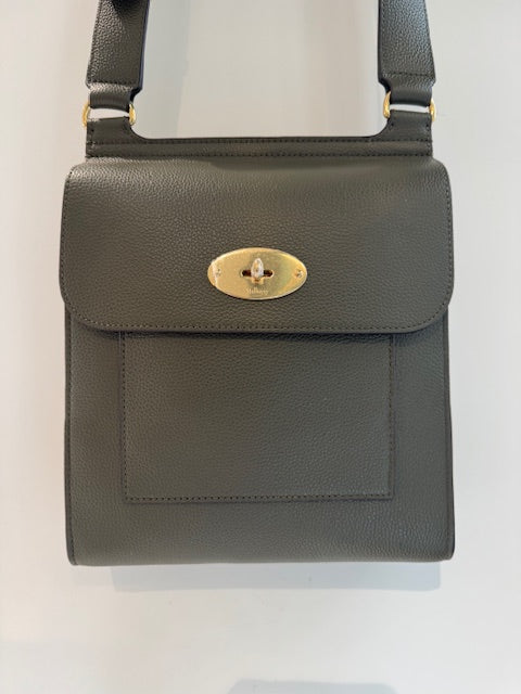 Antony New, Juniper Green