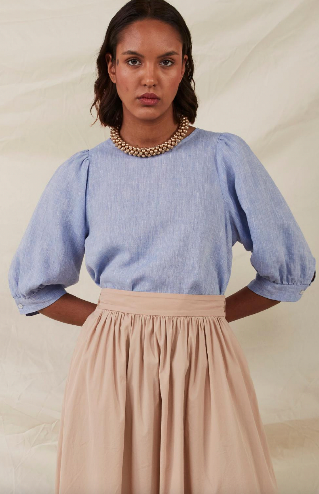 Carmen Linneblus, Ljusblå