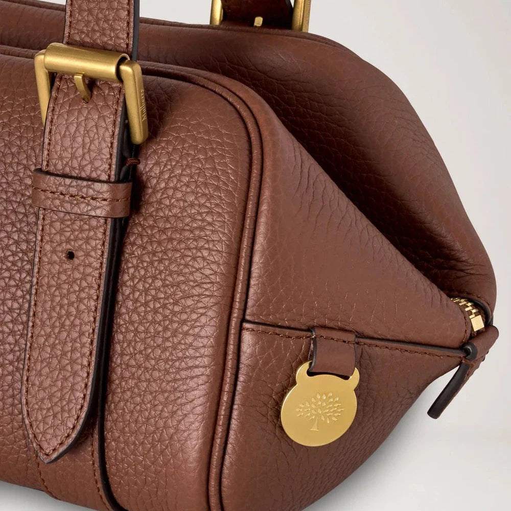 Small Boston, Bright Oak