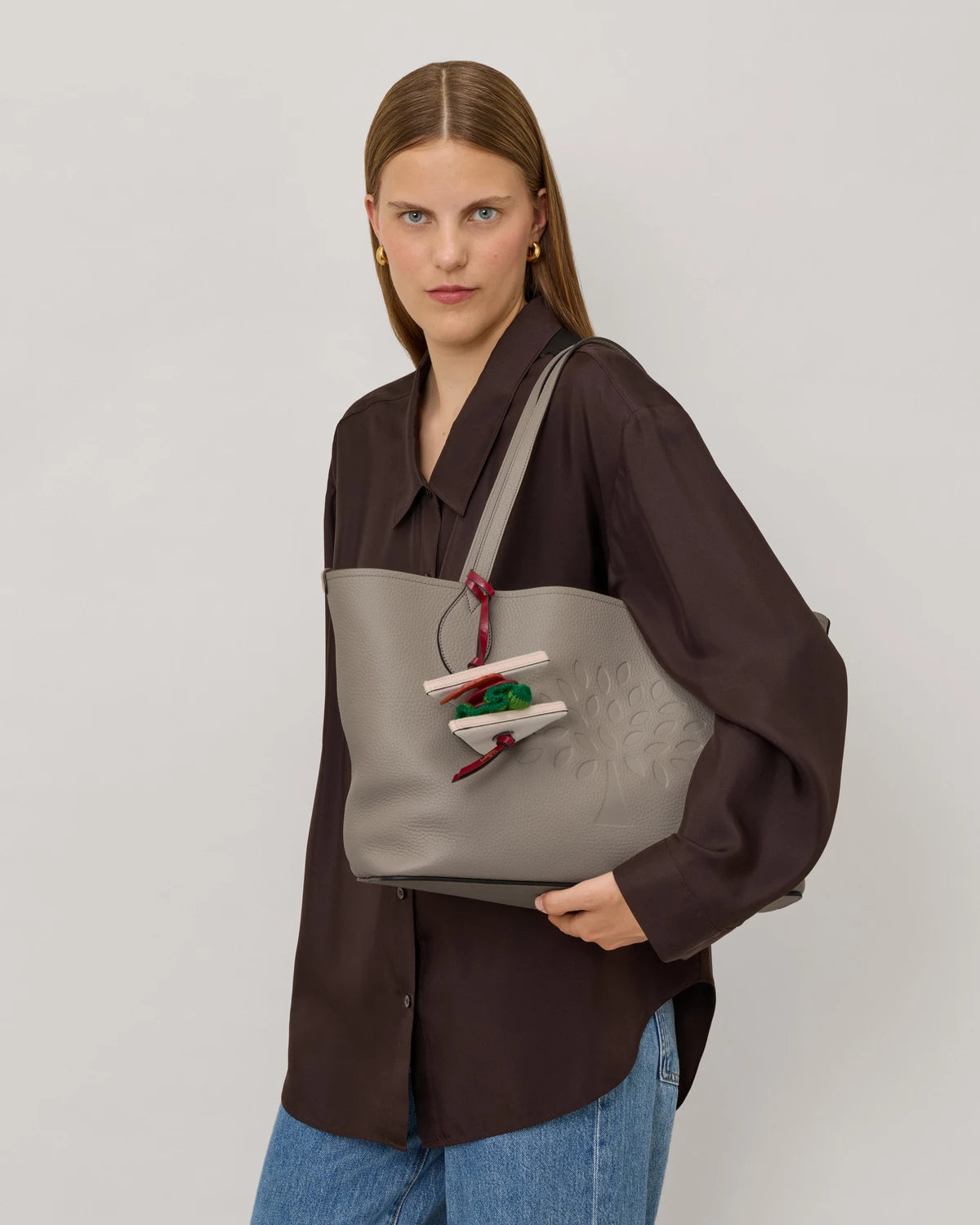 Trädväska, Kashmir Taupe