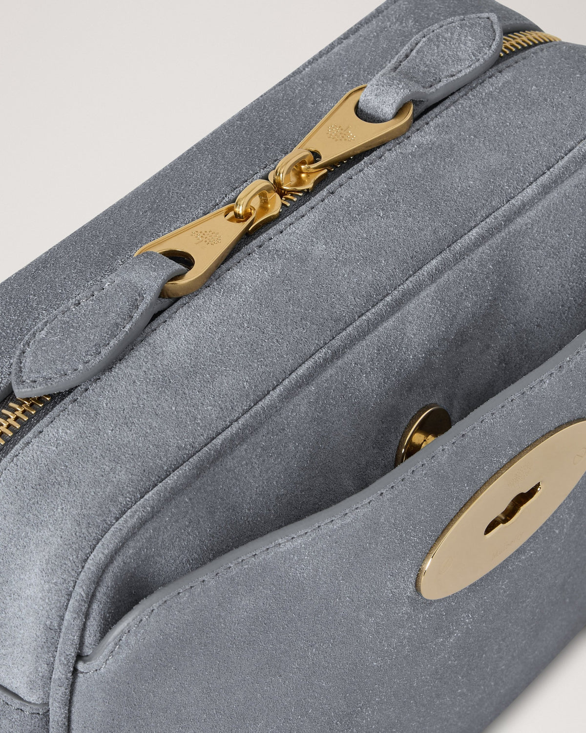 Darley Camera Bag Suede, Foggy Grey