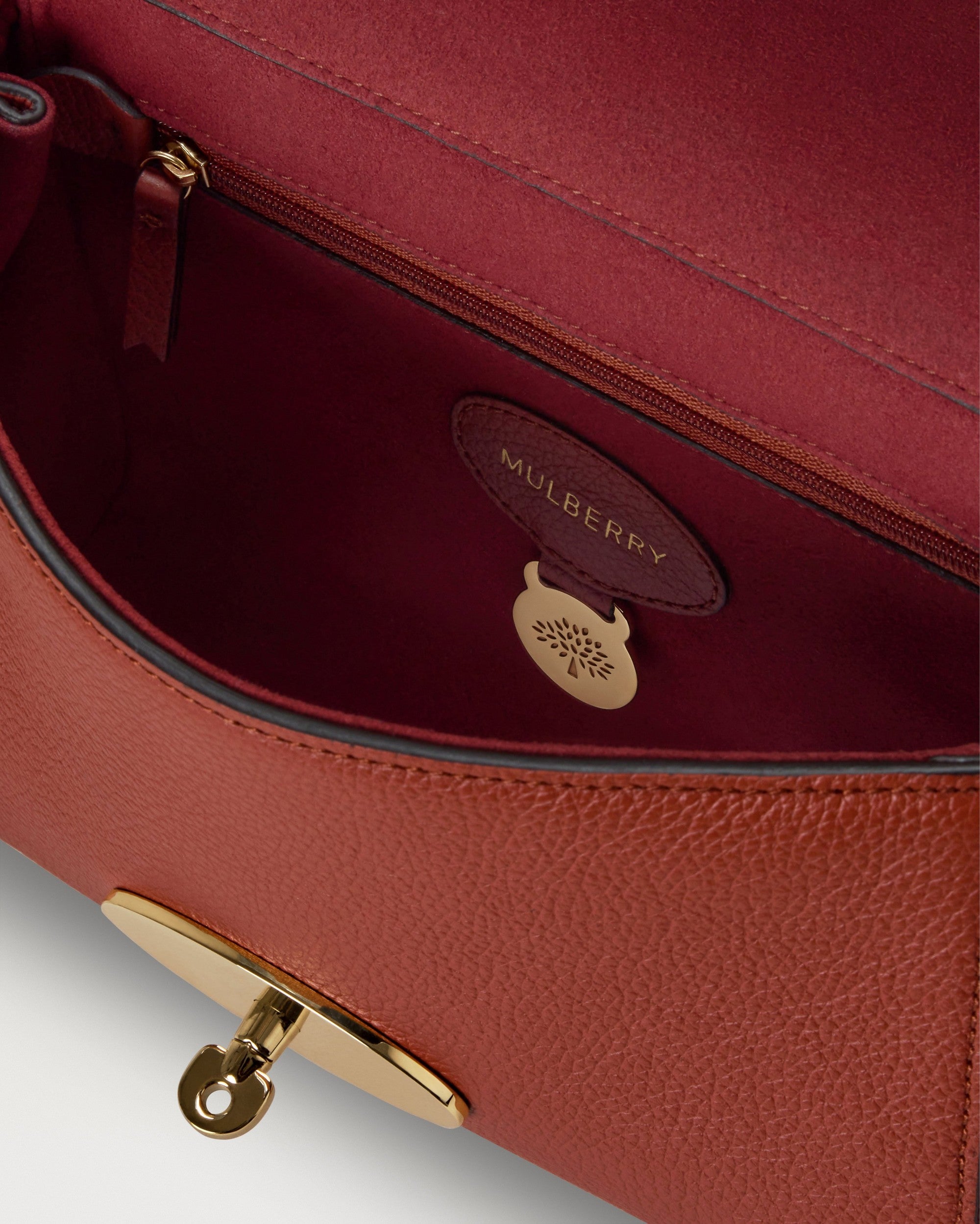 Lily Handväska, Rost