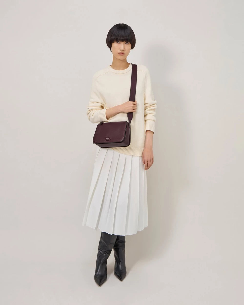 Billie Shoulderbag, Black Cherry