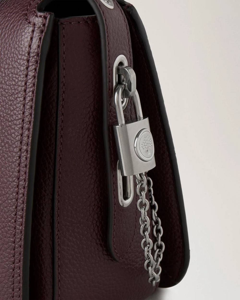 Billie Shoulderbag, Black Cherry