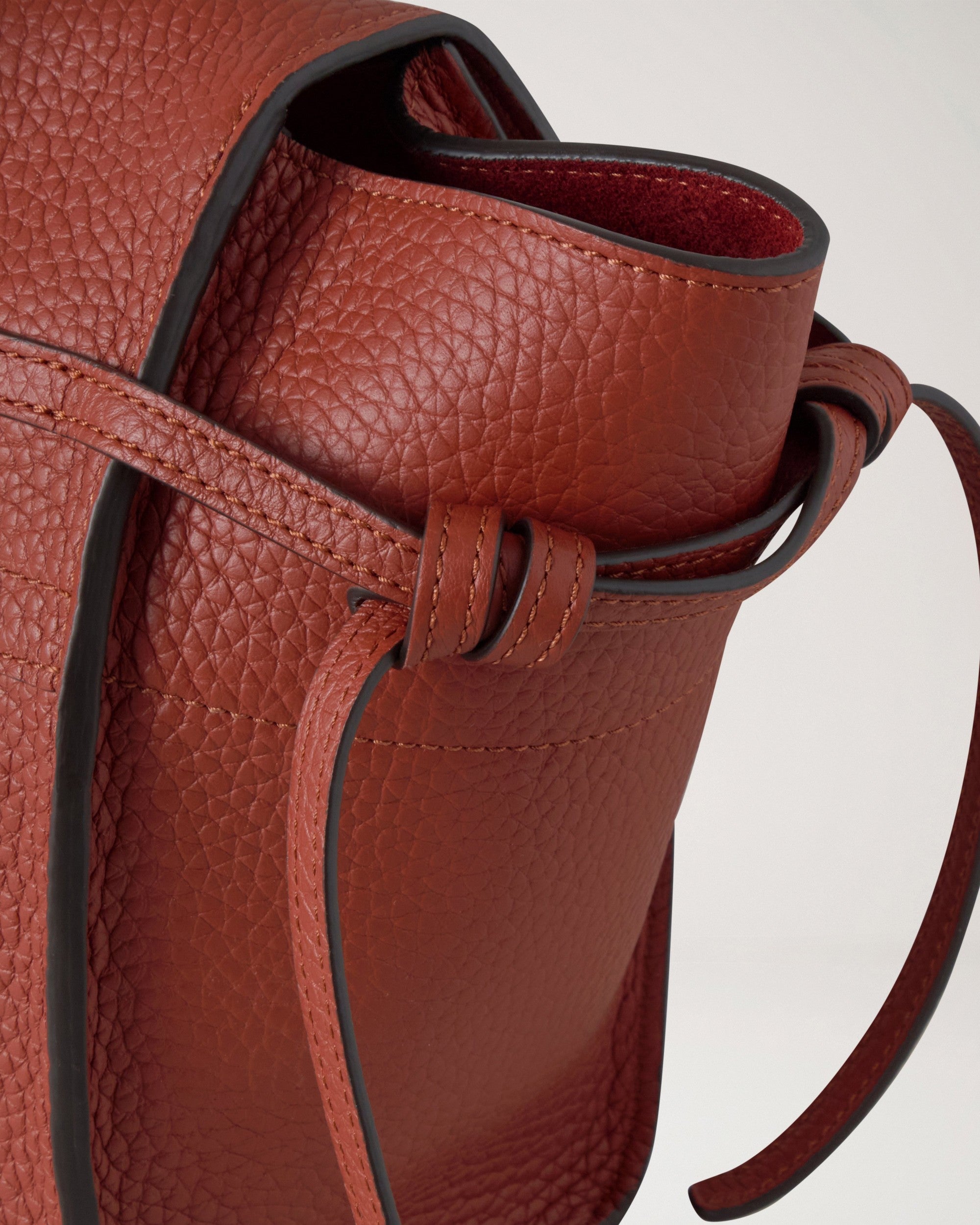 Liten mjuk Bayswater, Rost