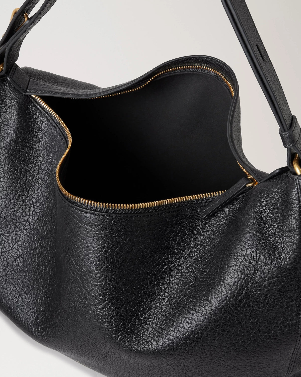 Meadow Hobo Shoulderbag, Black