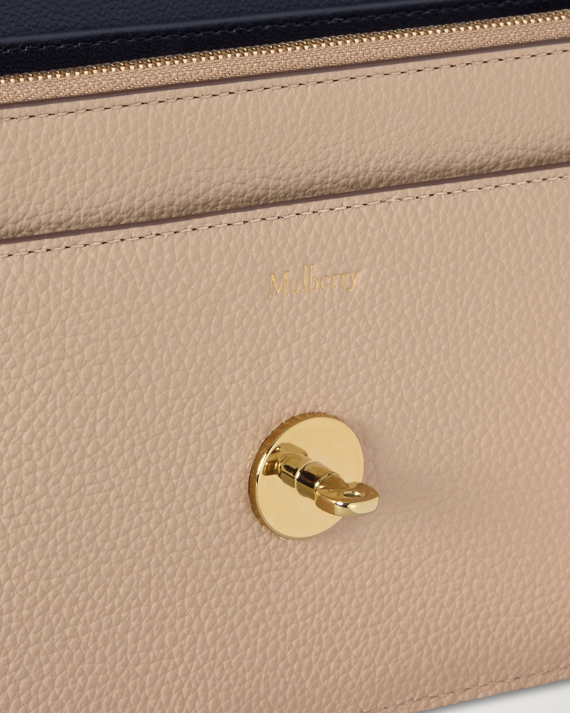 Small Darley, Crumpet - Light Beige