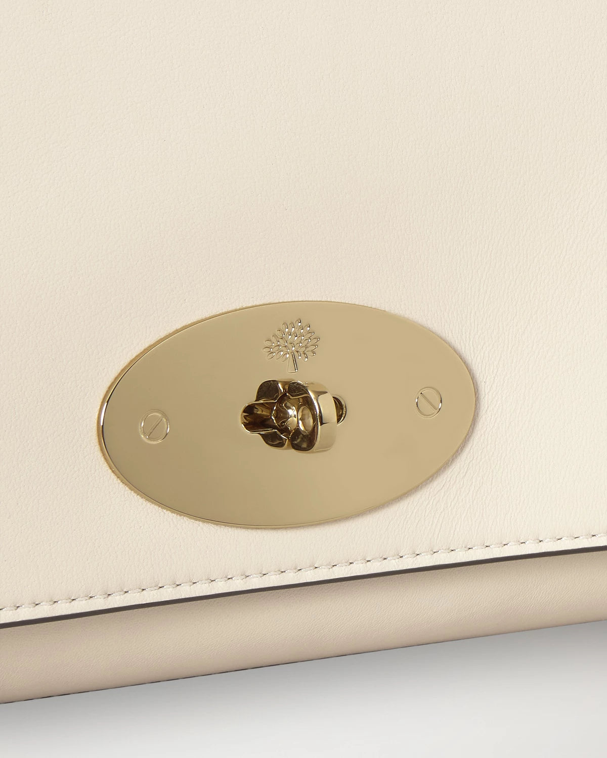 Lily Clutch Buttery Nappa, Eggshell