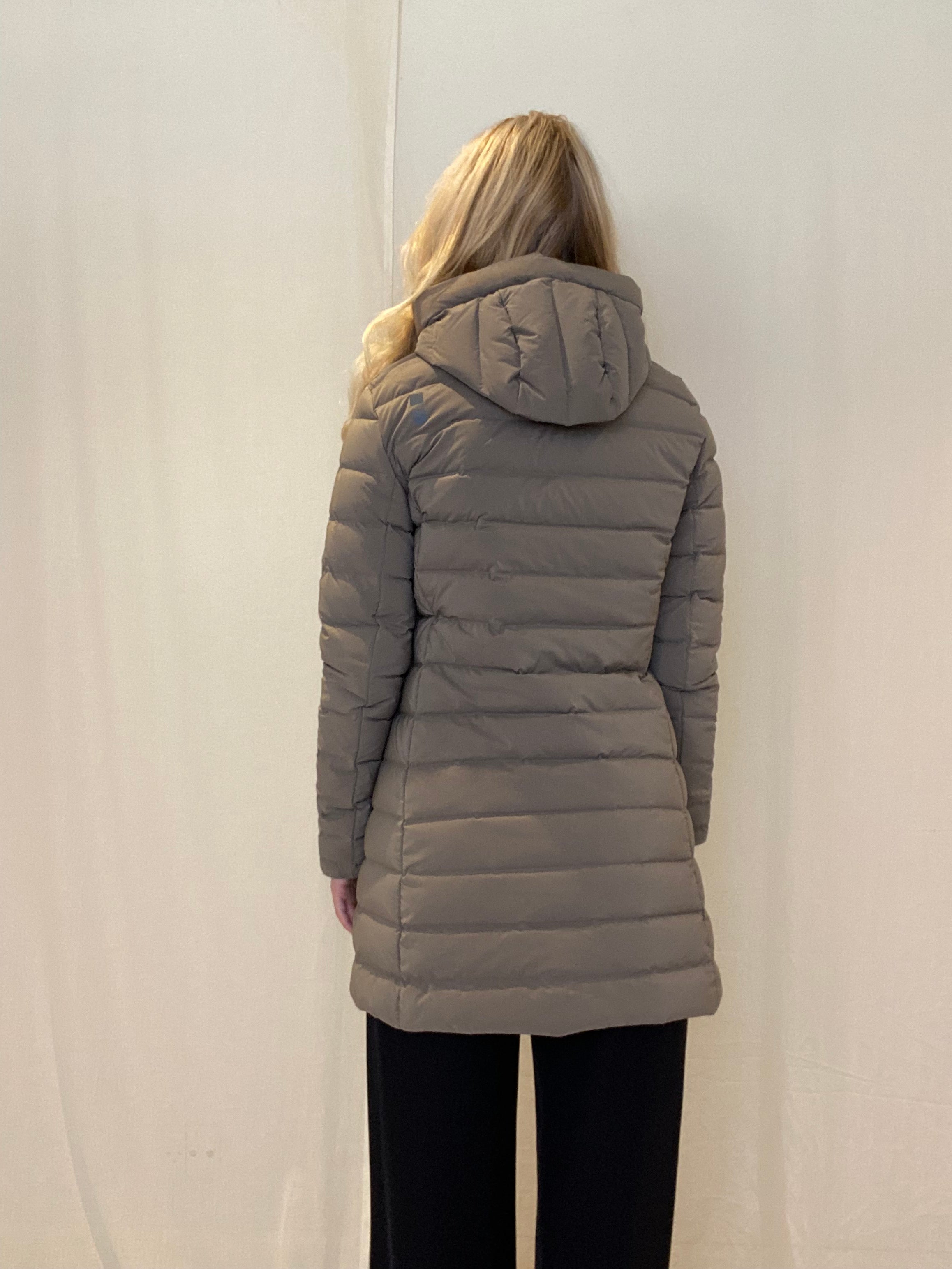 Ion Parka Down Coat, mörk sand