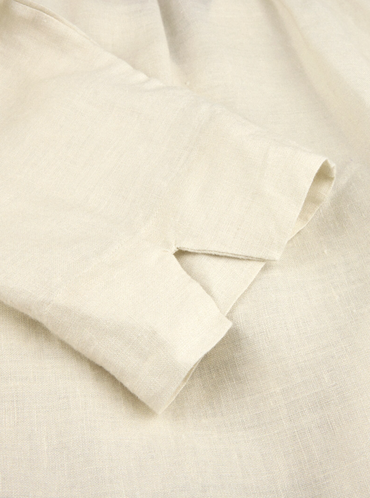 Julia Beige mönstrad klänning