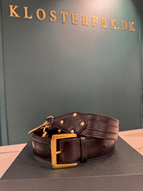 Stud Buckled Strap, Black