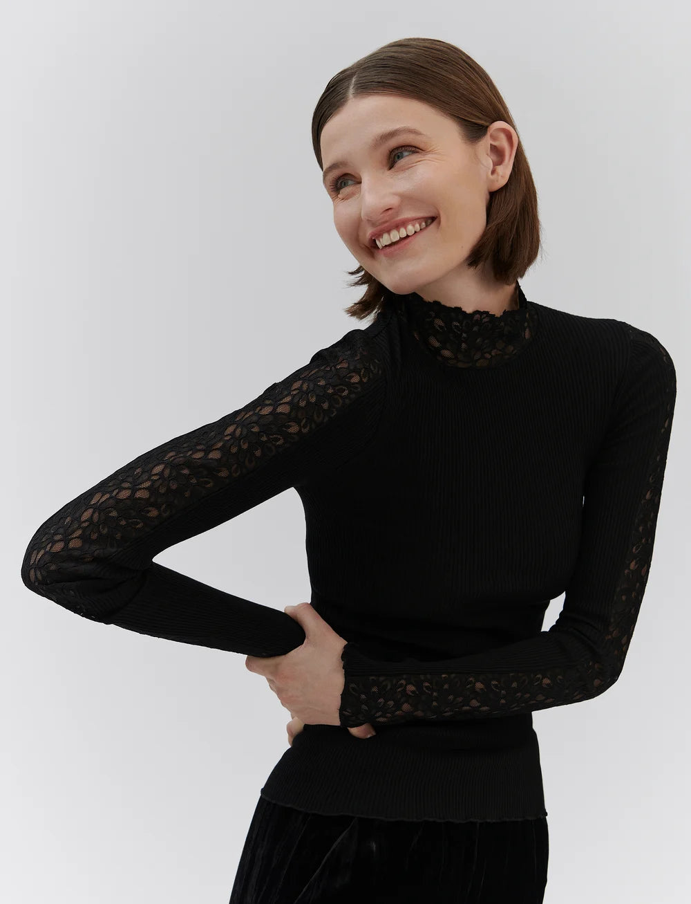 RWBeatha Siden LS Spets T-shirt, Svart