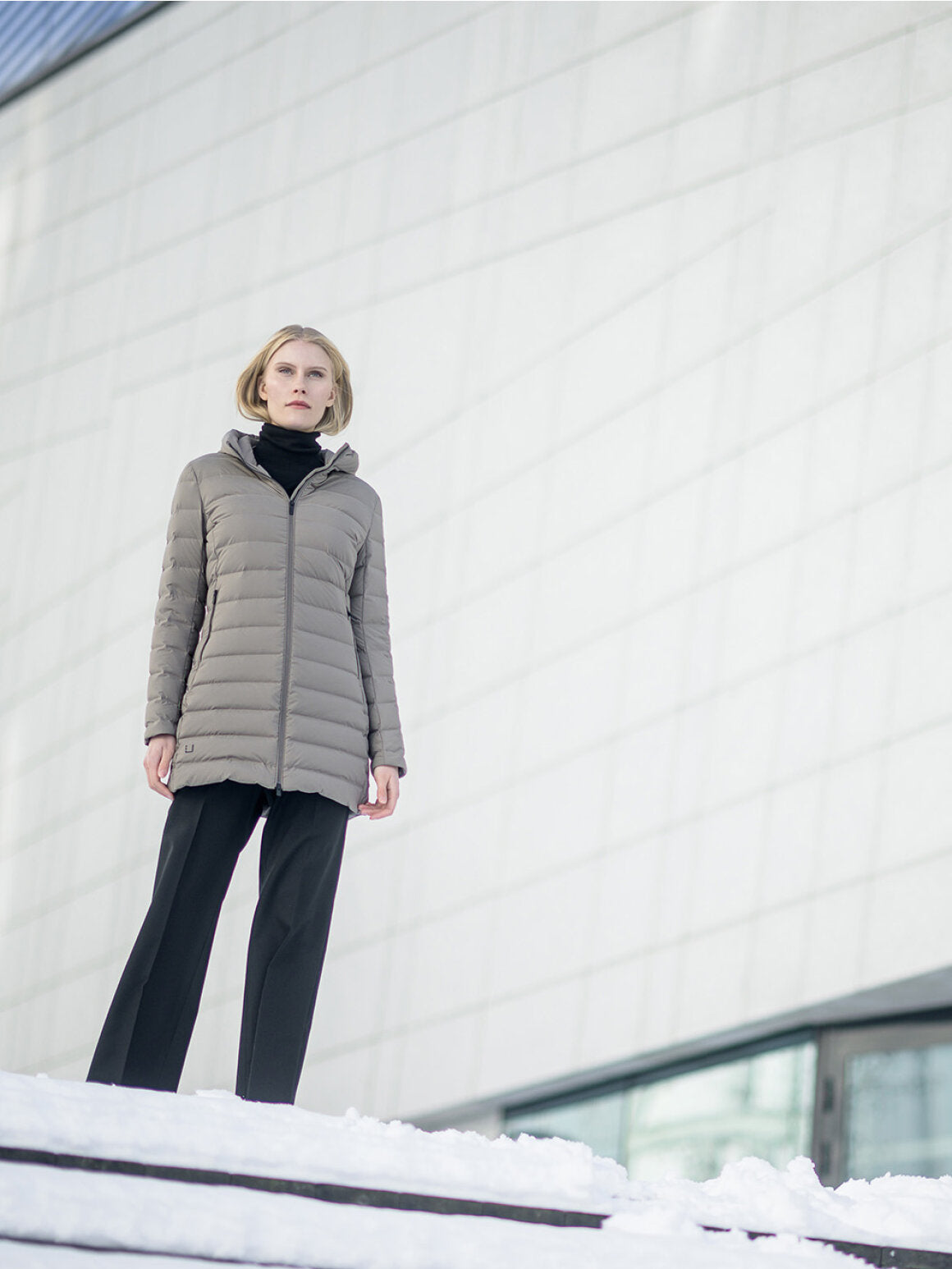 Ion Parka Down Coat, mörk sand