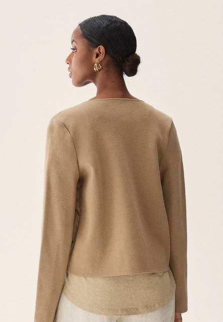 Inella Dunjacka, khaki