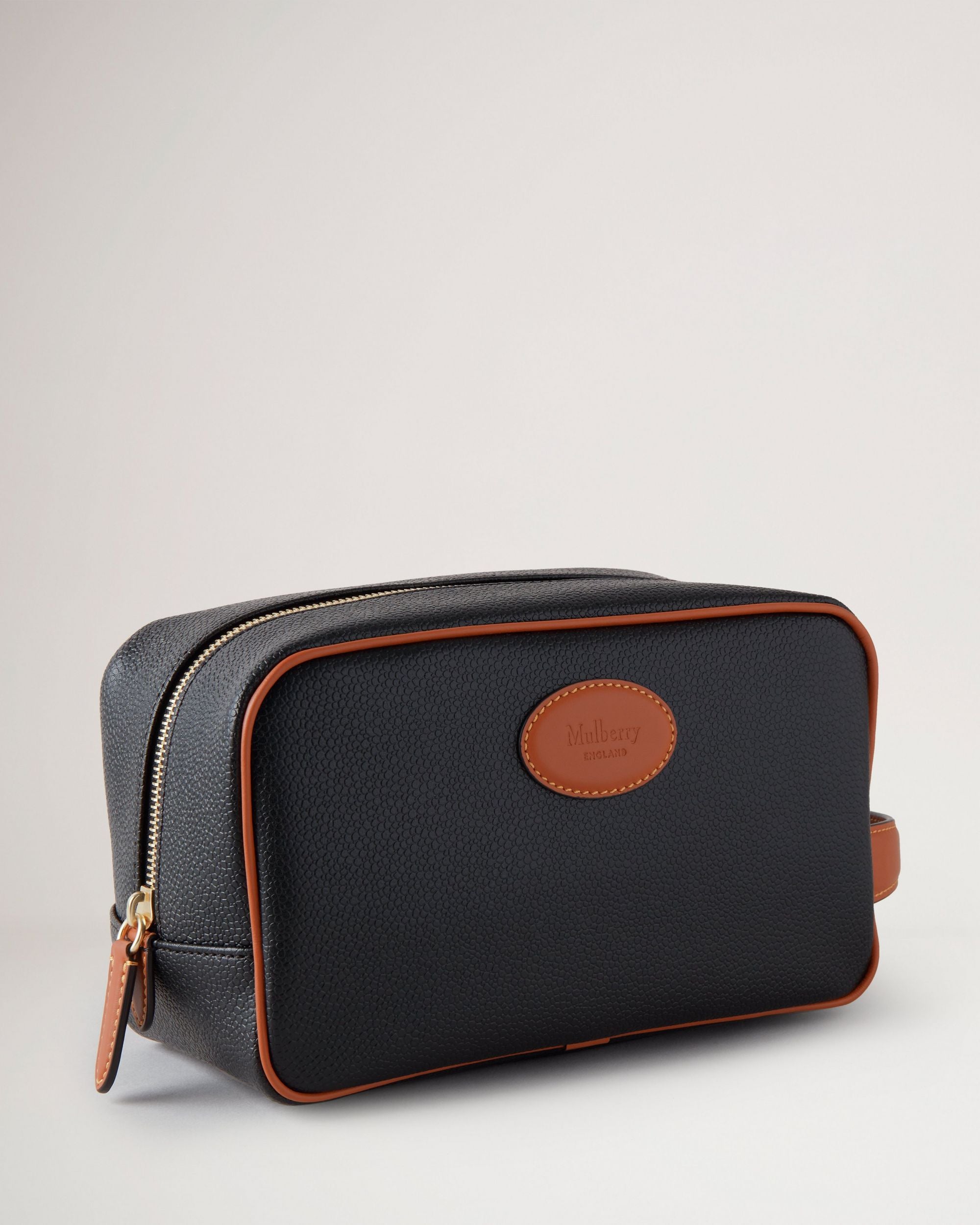 Wash Case Eco Scotchgrain, Black -Cognac