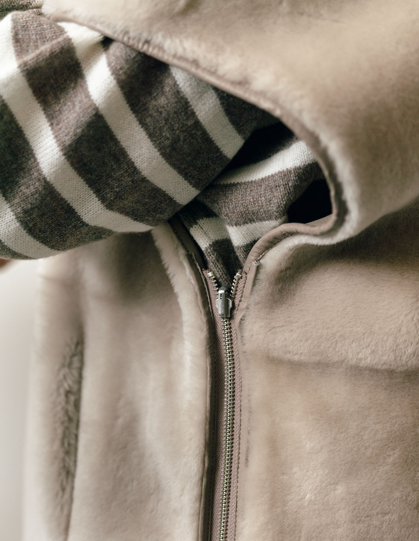 Sansa, reversibel vestmole/Beige