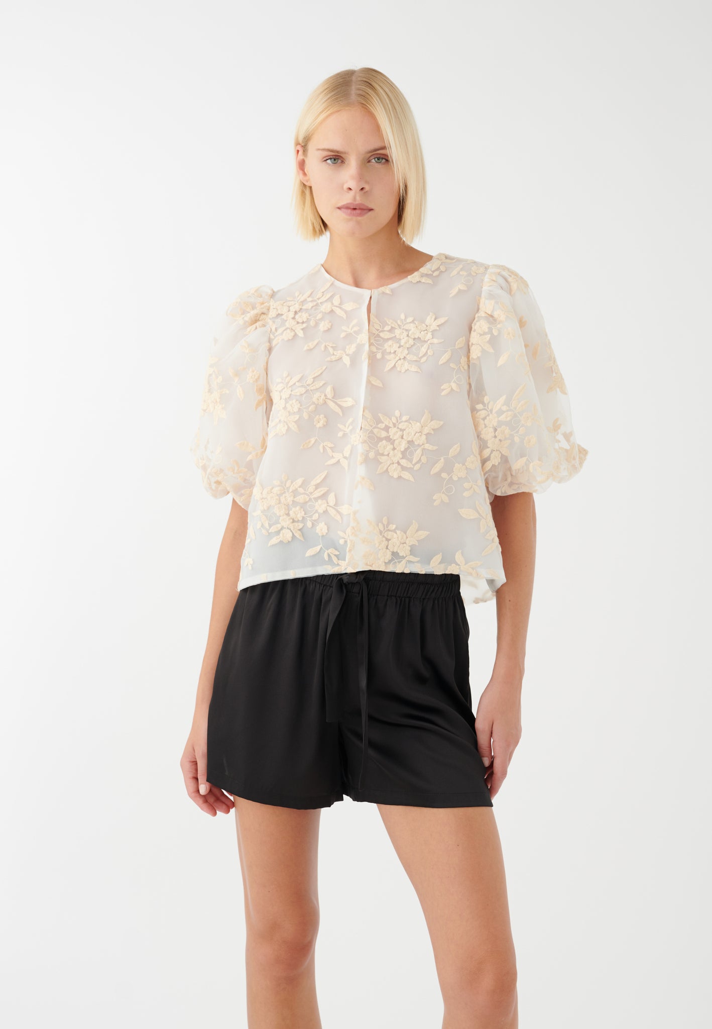 Operinadea Jacket With Wolume Sleeves, Floral Parfait