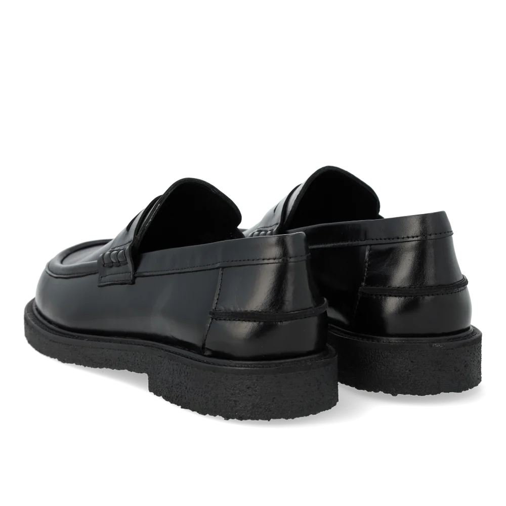 Loafer, Black