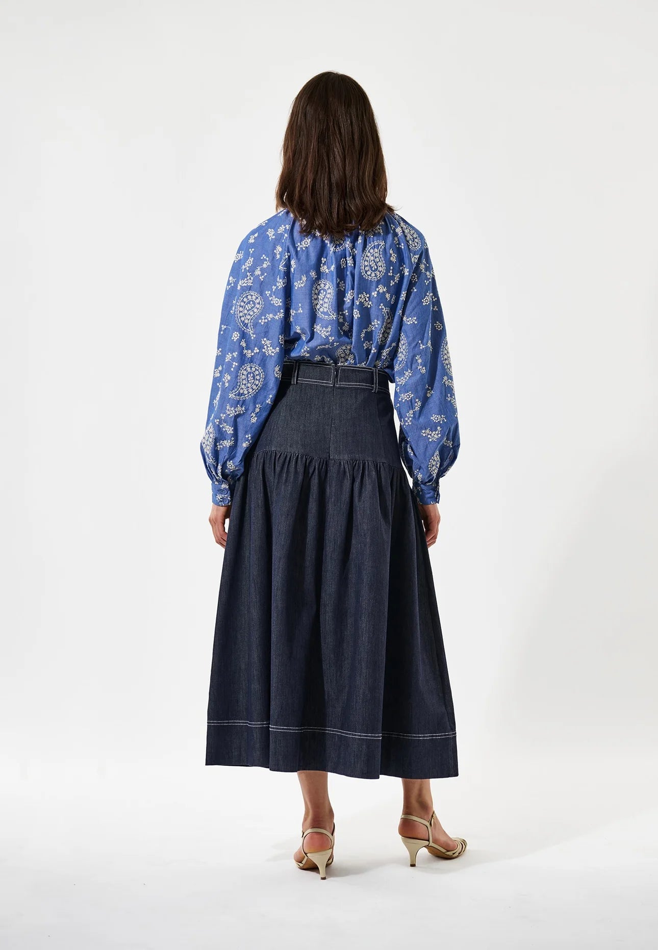 NicolaDEA NS, Blommig Paisley