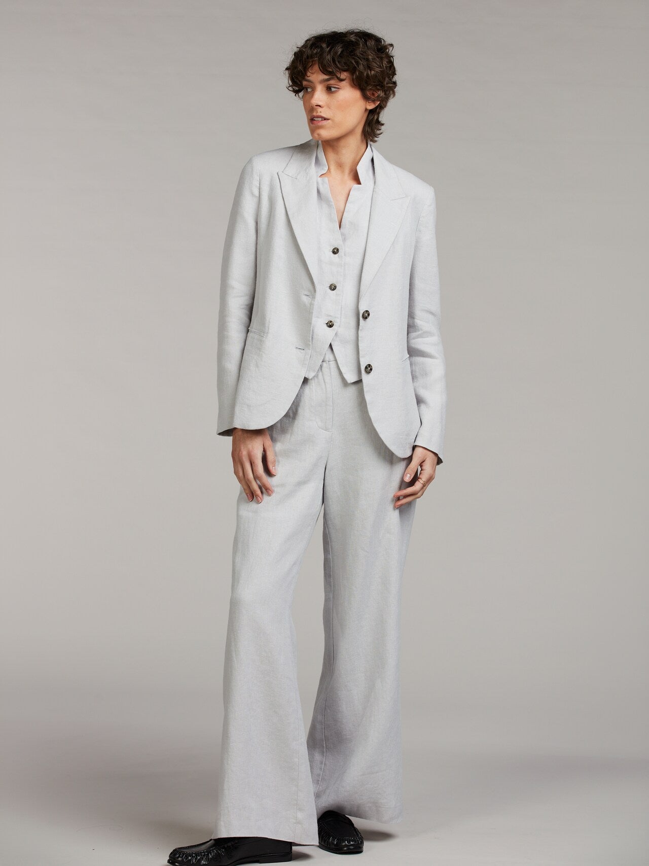 Lara Vest, Light Grey