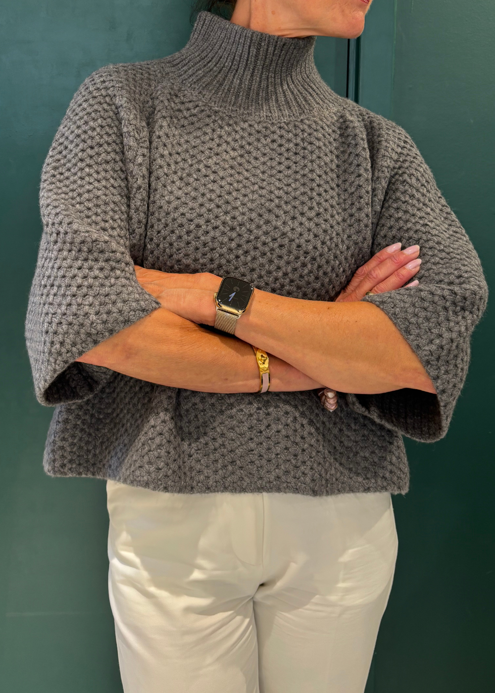 Pauline Tröja, Grå