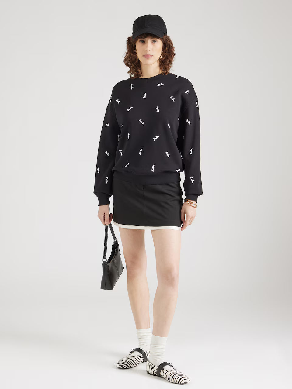 Shiloh Tröja, Svart / Vit Logotyp