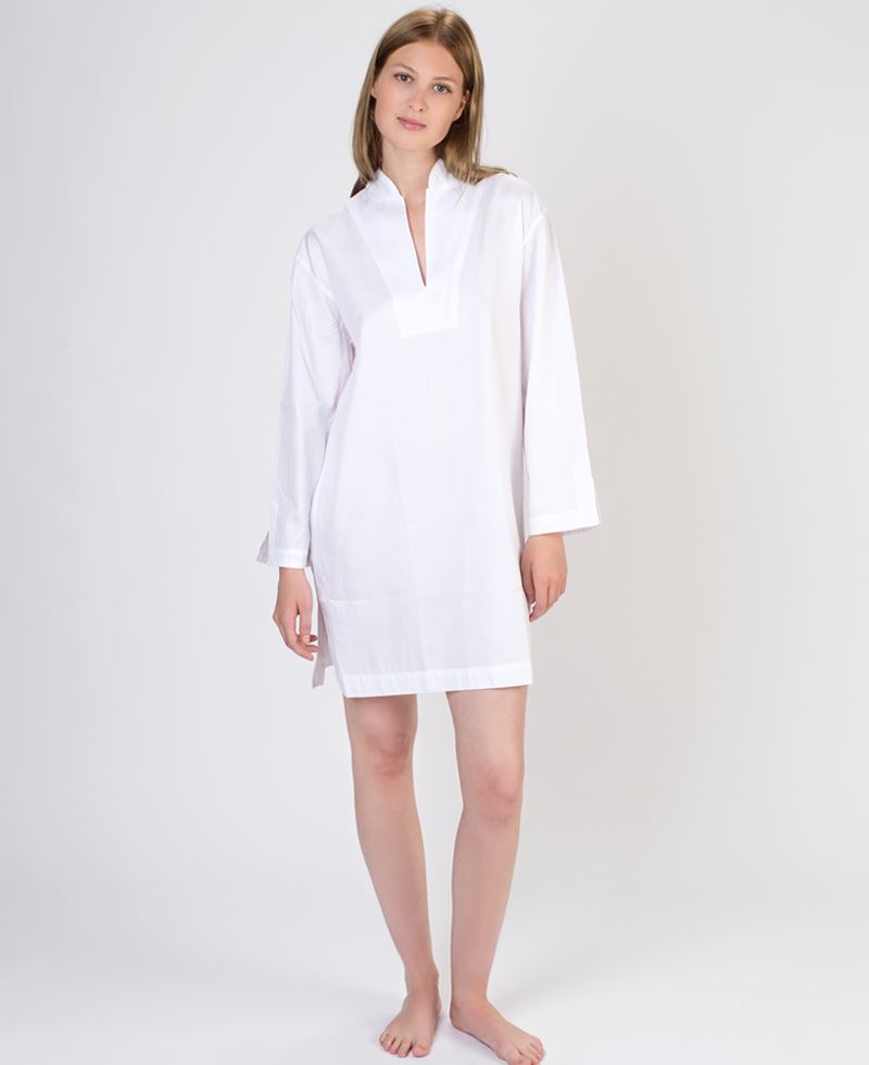 Anna Nightshirt - Satin weave, White Stripe.