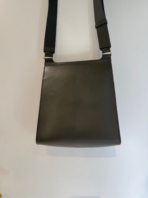 Antony New, Juniper Green