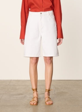 Elouan Shorts, Ecrü