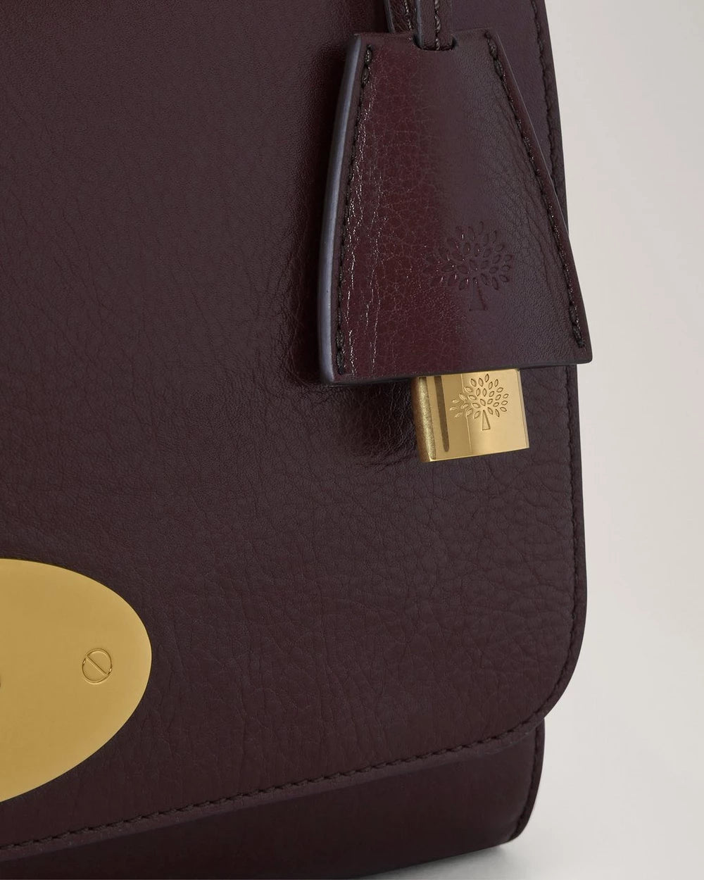 Mellanlilja, Oxblood Högglans Läder
