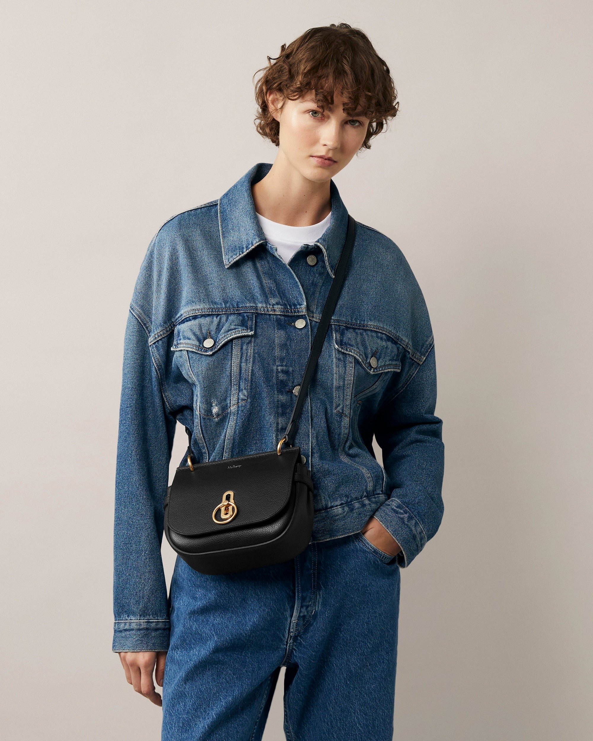 Small Amberley, Black
