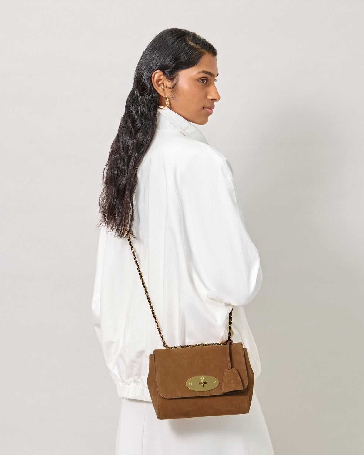 Lilie in Wildleder, Vintage-Eiche