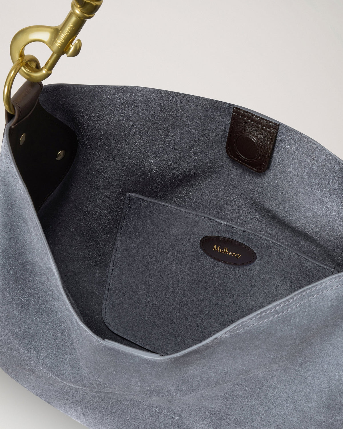 Hackney Shoulderbag in Suede, Foggy Grey