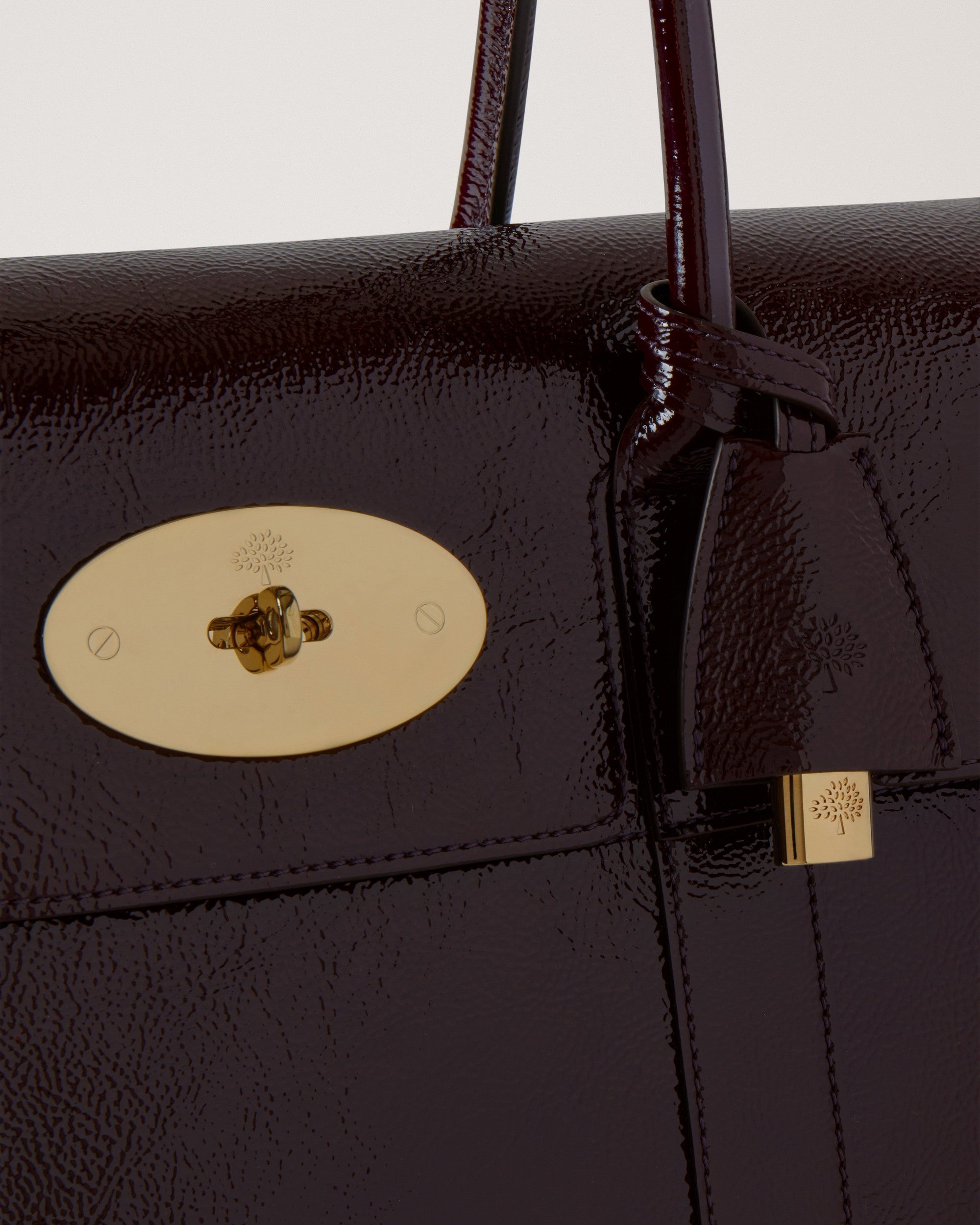 Bayswater Patent, djup aubergine