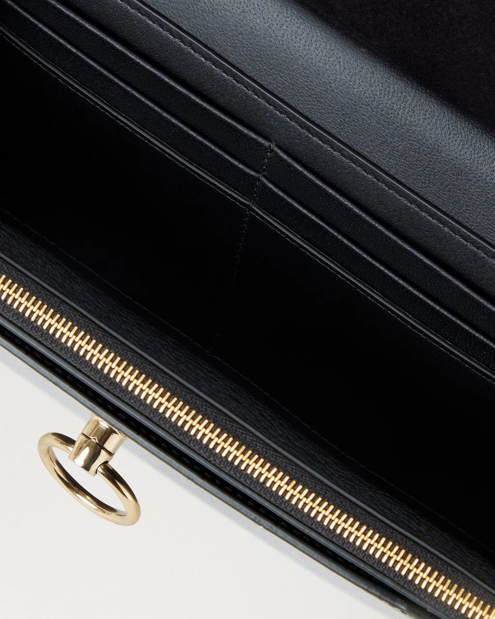 Amberley Clutch, Schwarz, glänzend, kleines Krokodil