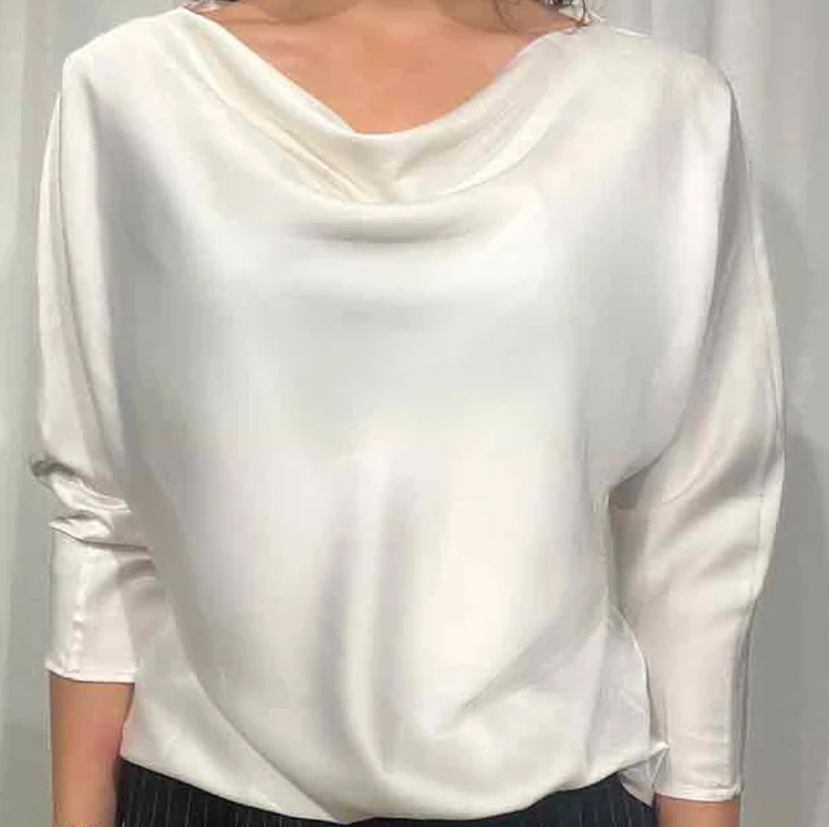 Blouse with waterfall collar, Champagne.