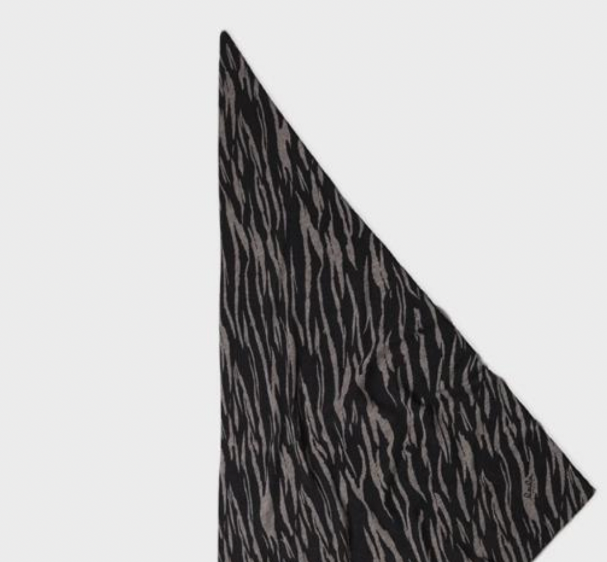 Triangle Tiger M Cashmere Stradivari / Black