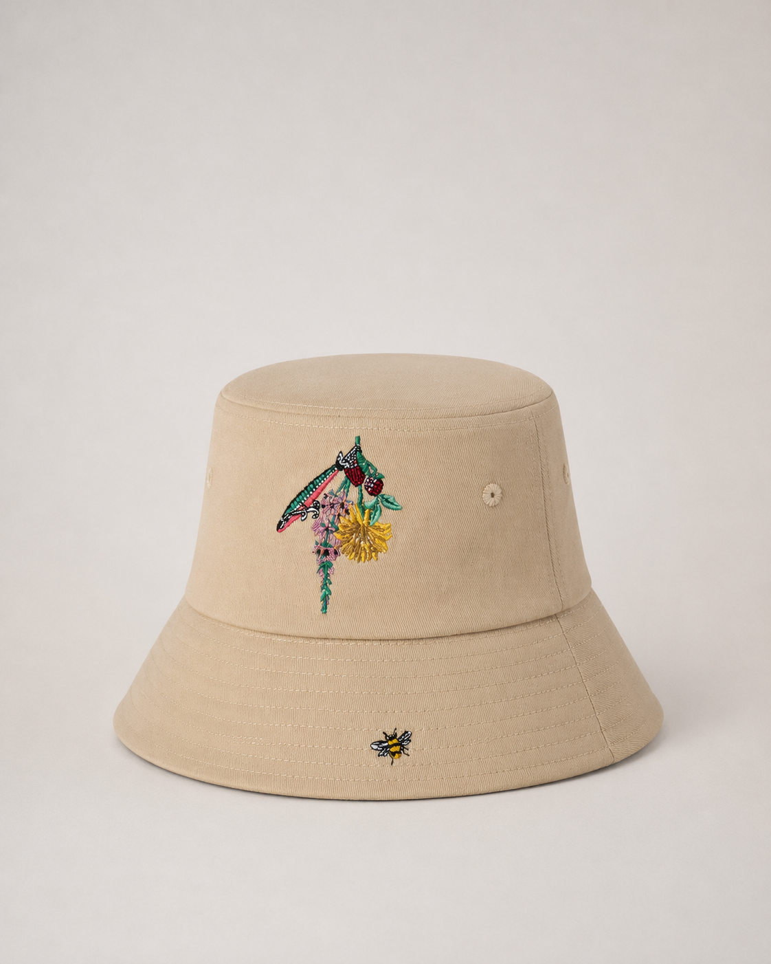 Broderad hinkhatt