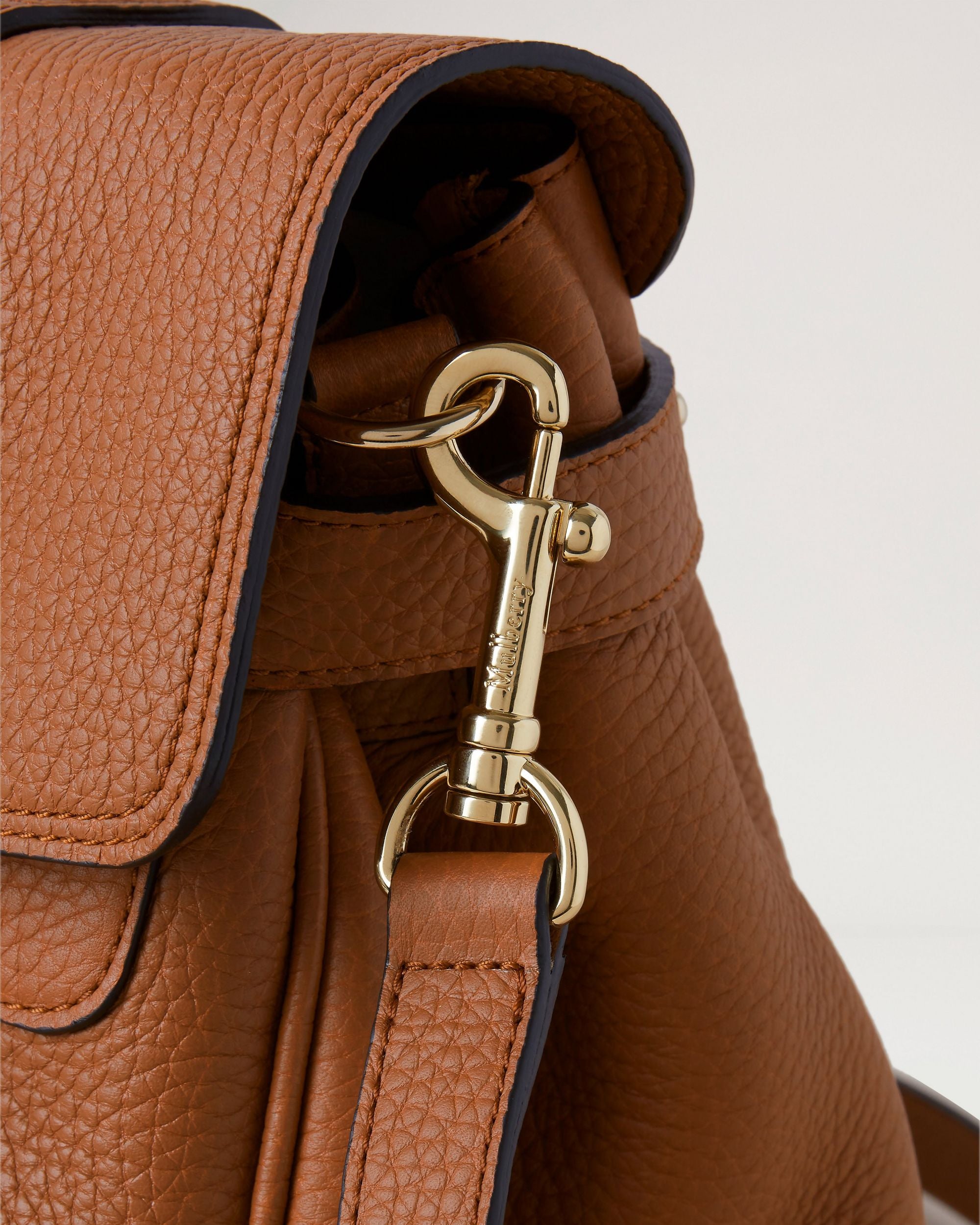 Oversized Alexa, Bright Oak